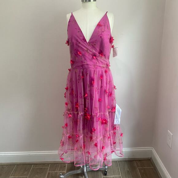 Dress the Population Pink Floral Midi Dress - Picture 2 of 13